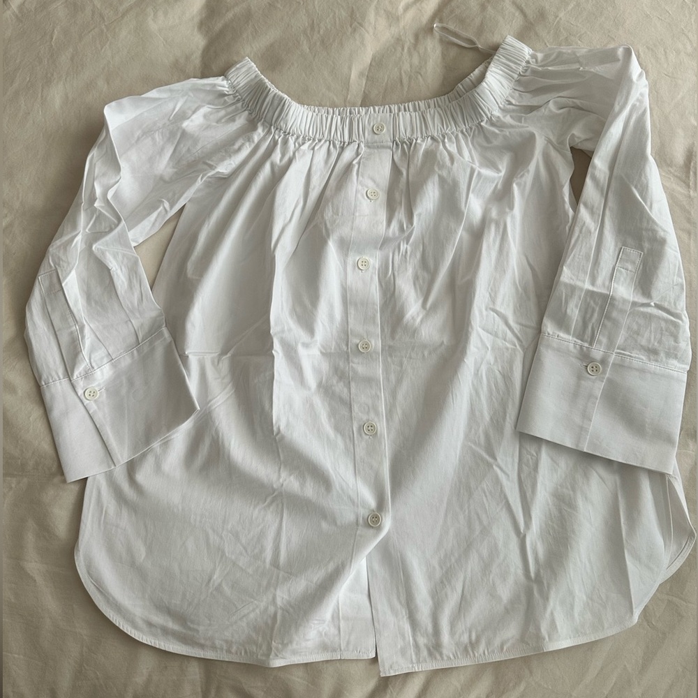 NWOT Zara off the shoulder shirt